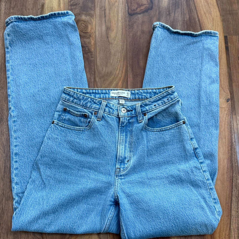 Abercrombie jeans